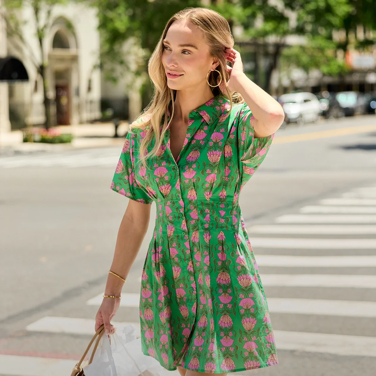 Chic Fashion for Confident Living
